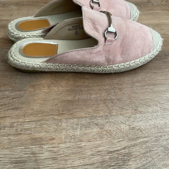EUC Mandy Mule Flats - Picture 2 of 4
